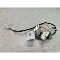Замок крышки багажника Toyota Yaris 1 (1999-2005) 2003 ,693500D031