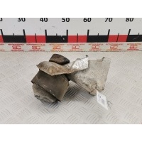 Подушка (опора) крепления двигателя Mercedes C-Class (W203) (2000-2008) 2002 A2712230804/3618315,A2032411113