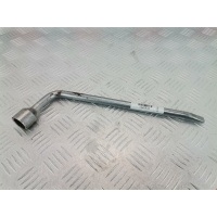 Ключ баллонный Toyota Yaris (-) 2004 ,915005011