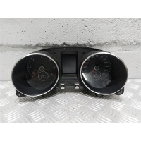 Щиток приборов (приборная панель) Volkswagen Golf 6 2008 5K0920970E