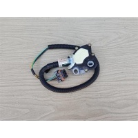 датчик положения селектора акпп JEEP CHEROKEE (XJ) 1990-2001 JEEP CHEROKEE (XJ) 1990-2001 83503712, Совместимые OEM номера 88923261,MVKTT4