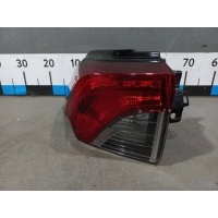 Фонарь задний наружный левый Toyota Rav4 5 8156042230