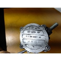 Насос вакуумный Mercedes C-class W203 2005 A6462300165