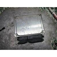 Блок управления двигателем Volkswagen Golf 2001 036906032P