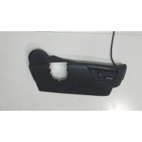 Кнопка регулировки сидений Land Rover Discovery 3 2004-2009 2007 YUB500160PVJ