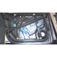 Стеклоподъемник электрический перед. правая Volkswagen Touareg 2002-2007 2005 7L0837462F