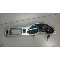 Щиток приборов (приборная панель) Audi Q7 2006-2009 2006 4L0920930QX