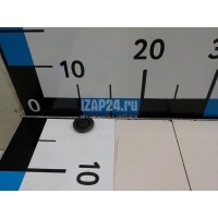 Заглушка Mitsubishi Colt (CJ) (1996 - 2004) MU670024