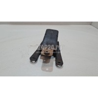 Кронштейн передней балки Mazda Premacy (CP) (1999 - 2004) B32H34870A