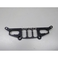 Рамка Hyundai-Kia Starex H1 (1997 - 2007) 937954A000
