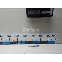 Шпилька впускного коллектора Renault Megane I (1999 - 2004) 8200584570