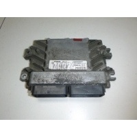 Блок управления двигателем Renault Megane I (1999 - 2004) 8200326391