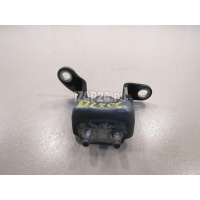 Петля двери задней правой верхняя Toyota CorollaVerso (2001 - 2004) 687500D010