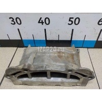Кронштейн (сопут. товар) Mitsubishi Pajero/Montero Sport (K9) (1997 - 2008) MD313875