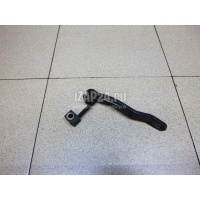 Планка натяжения ремня генератора Mitsubishi Pajero/Montero Sport (K9) (1997 - 2008) MD327591