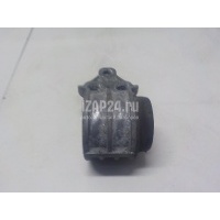 Сайлентблок задней балки левый VAG Superb (2002 - 2008) 4B0501521E