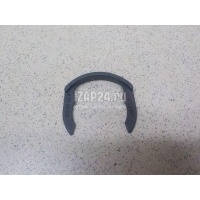 Крепеж VAG Golf Plus (2005 - 2014) 032121142D