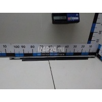 Накладка стекла заднего правого VAG Q7 [4L] (2005 - 2015) 4L0853764A2ZZ
