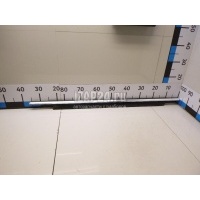 Накладка стекла заднего правого VAG Q7 [4L] (2005 - 2015) 4L0853764A2ZZ