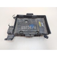 Крепление АКБ (корпус/подставка) Renault Scenic II (2003 - 2009) 8200166032