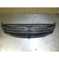 Решетка радиатора Chrysler Voyager/Caravan (1996 - 2001) 04576955