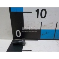 Болт маховика Mitsubishi Carisma (DA) (1999 - 2003) MD008839