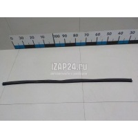 Уплотнитель двери Nissan Primera P12E (2002 - 2007) 80838AV600