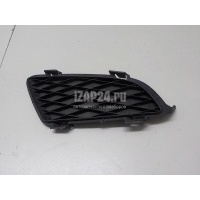 Заглушка бампера правая Mazda Mazda 6 (GG) (2002 - 2007) GJ6A50C11