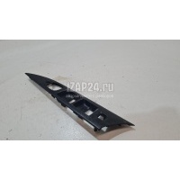 Накладка блока управления стеклоподъемниками Mazda Mazda 3 (BK) (2002 - 2009) B32H684L1A02