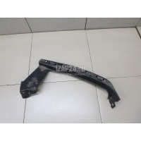Кронштейн переднего бампера правый Honda CR-V (2002 - 2006) 71140S9A010