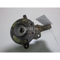 Кулак поворотный передний правый Renault Clio II/Symbol (1998 - 2008) 8200207313