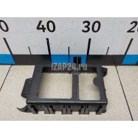 Кронштейн (сопут. товар) Renault Clio II/Symbol (1998 - 2008) 8200145959