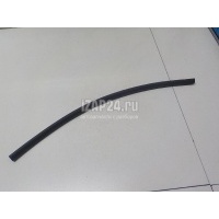 Уплотнитель капота VAG Polo (2001 - 2009) 6Q0823708
