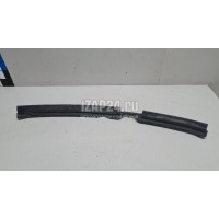 Уплотнитель капота Toyota RAV 4 (2006 - 2013) 5303942010