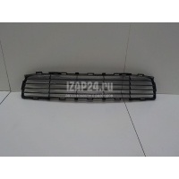 Решетка в бампер центральная Toyota Auris (E15) (2006 - 2012) 5311202080