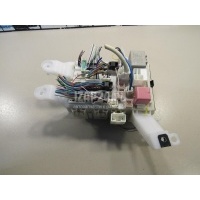 Блок предохранителей Toyota Auris (E15) (2006 - 2012) 8273002340