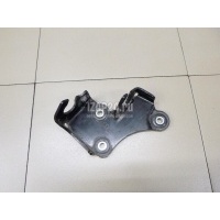 Кронштейн крепления троса КПП Toyota Yaris (2005 - 2011) 335A052010