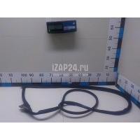 Уплотнитель двери Toyota GS 300/400/430 (2005 - 2011) 6786130280