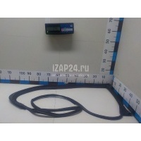 Уплотнитель двери Toyota GS 300/400/430 (2005 - 2011) 6787130290