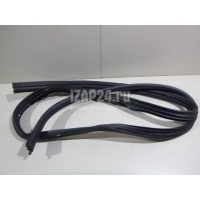 Уплотнитель (внутри) Nissan Qashqai (J10) (2006 - 2014) 76923JD01C