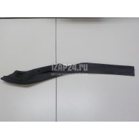Уплотнитель капота Honda CR-V (2007 - 2012) 74146SWAA00