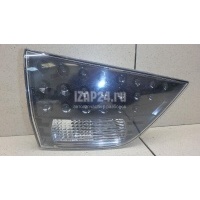 Фонарь задний внутренний левый Mitsubishi Outlander XL (CW) (2006 - 2012) 8331A065