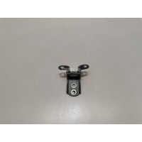Петля двери Nissan Tiida (C11) (2007 - 2014) 82421ED000