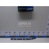 Накладка стекла заднего левого Mazda BT-50 (2006 - 2012) UR6372820B