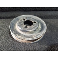 Шкив помпы Volkswagen Passat 1993 068121031K