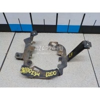 Кронштейн фары противотуманной левой Mitsubishi L200 (KB) (2006 - 2016) 8321A095