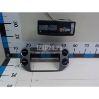 Рамка магнитолы VAG Tiguan (2007 - 2011) 5N0858069AXVZ