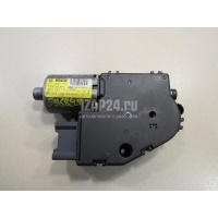 Моторчик люка VAG Tiguan (2007 - 2011) 8R0959591A