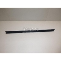Уплотнитель (внутри) Nissan EX/QX50 (J50) (2008 - 2017) 828351BA0A
