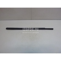 Накладка стекла заднего правого Land Rover Freelander 2 (2007 - 2014) LR001737